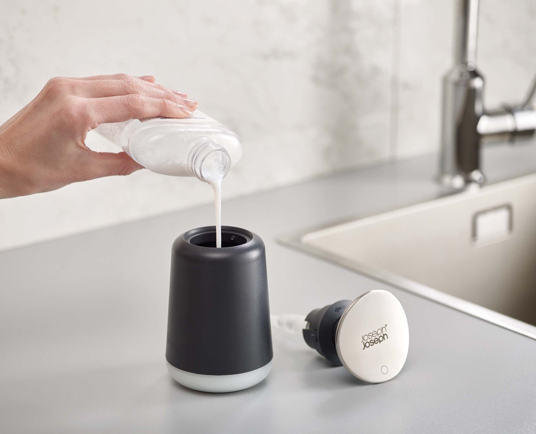 Distributeur de savon Presto