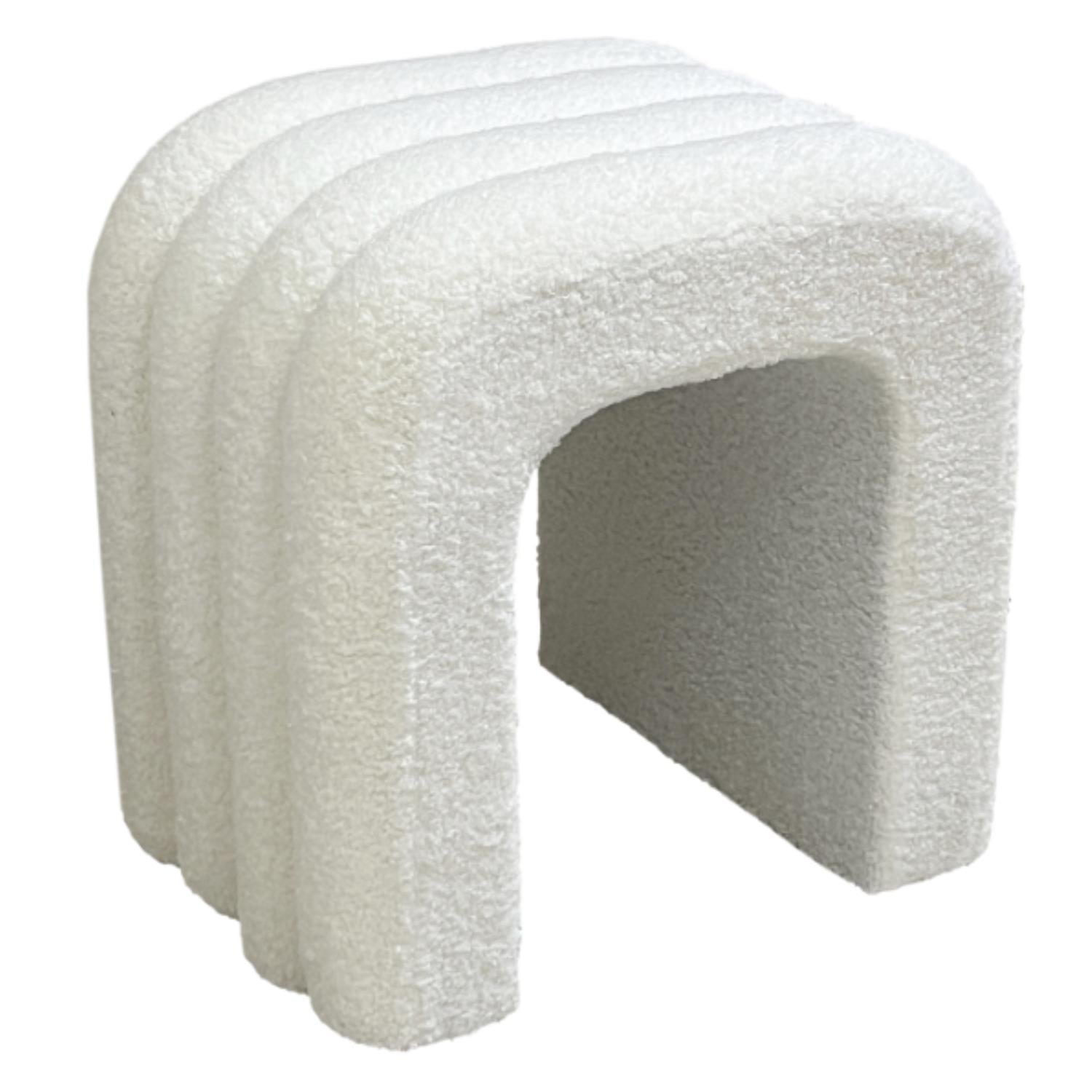 Pouf Arc bouclette blanc