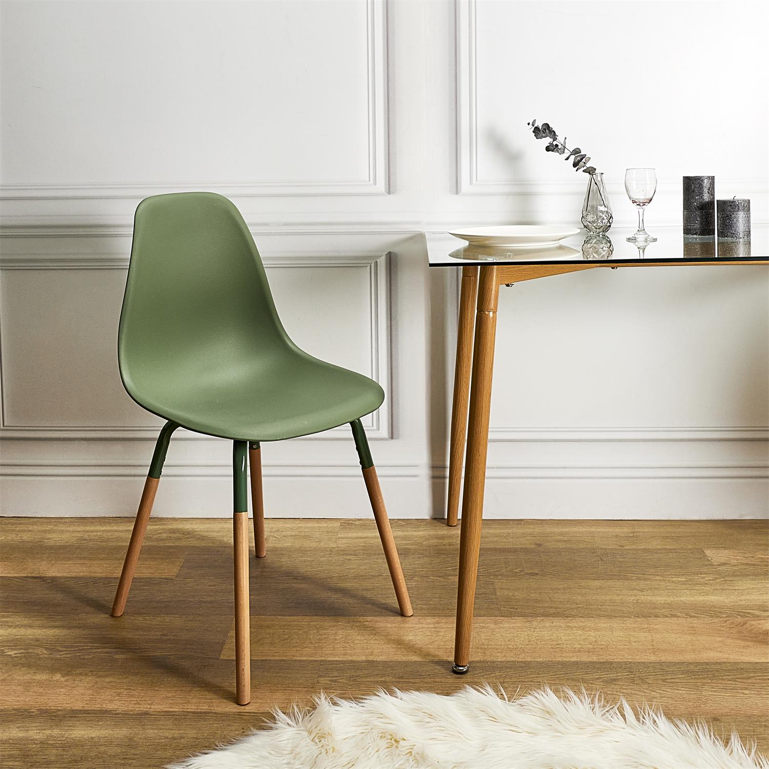 Chaise Phenix vert