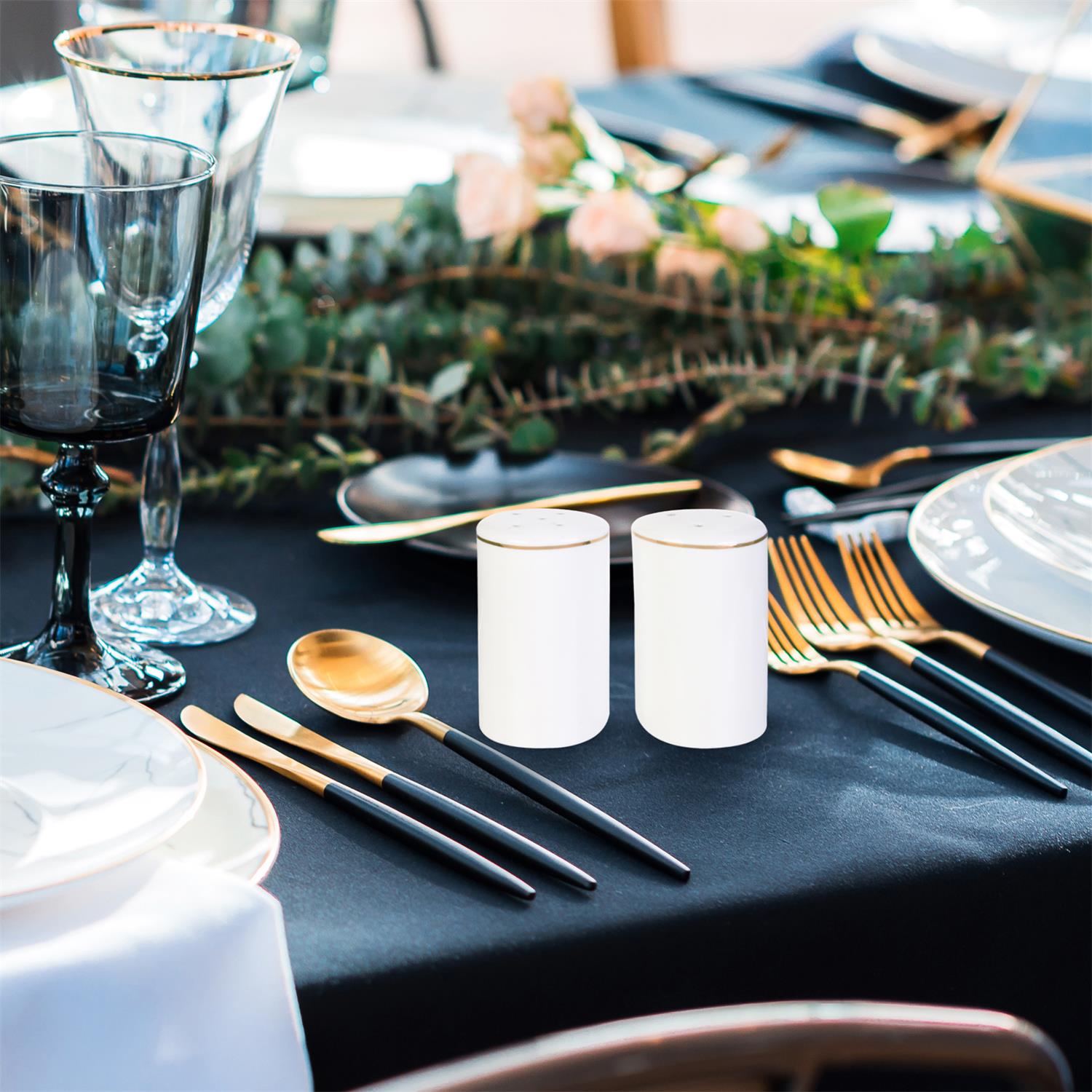 Salière poivrière liseré doré